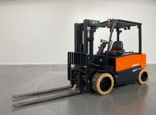 2021 Doosan B50X-7 Triplex-470cm Electric Side-shift + Forkpositioner VV1155