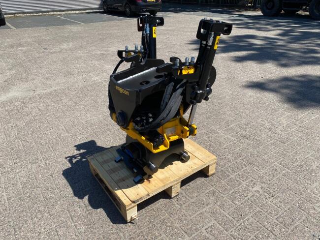 2026 Engcon EC209 Tiltrotator CW10-CW10 SS0 (afneembaar) ADV55 | Aanbouwdelen | Draaikantelstuk