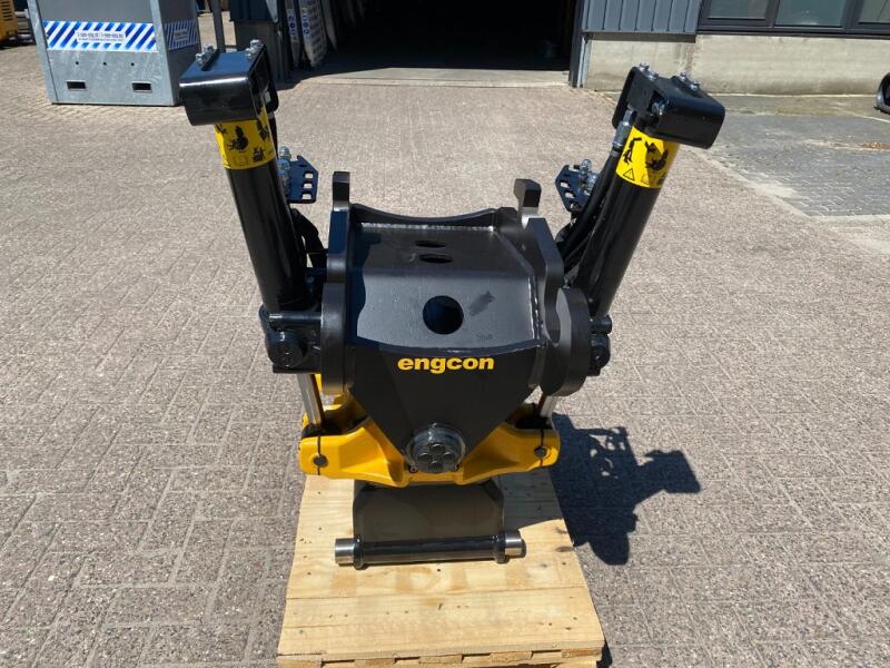 2026 Engcon EC209 Tiltrotator CW10-CW10 SS0 (afneembaar) ADV55 | Aanbouwdelen | Draaikantelstuk