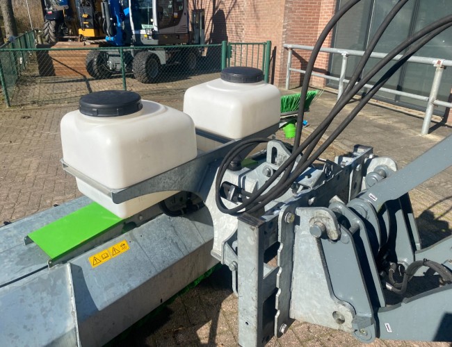 2018 Zocon VM240 Veegmachine Giant ZGAN VK7808 | Aanbouwdelen | Veegmachine / Borstel
