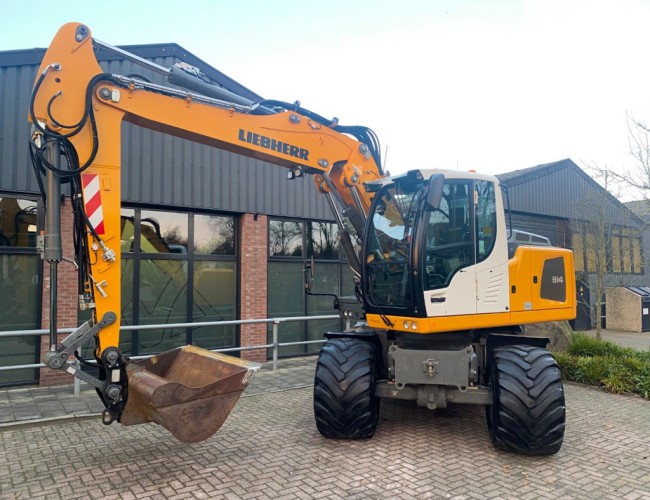 2015 Liebherr A914-Li VK7832 | Graafmachine | Mobiele graafmachine