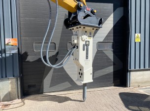 2021 Beilite BLTB100A Sloophamer CW40 986kg (10-16t)