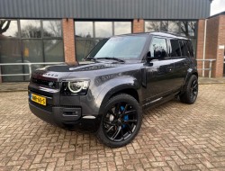 2021 Land Rover Defender 110 D300 SE X-Dynamic Grijs Kenteken VK7940 | Transport | Bedrijfswagens