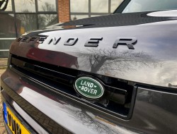 2021 Land Rover Defender 110 D300 SE X-Dynamic Grijs Kenteken | Transport | Bedrijfswagens