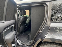 2021 Land Rover Defender 110 D300 SE X-Dynamic Grijs Kenteken VK7940 | Transport | Bedrijfswagens