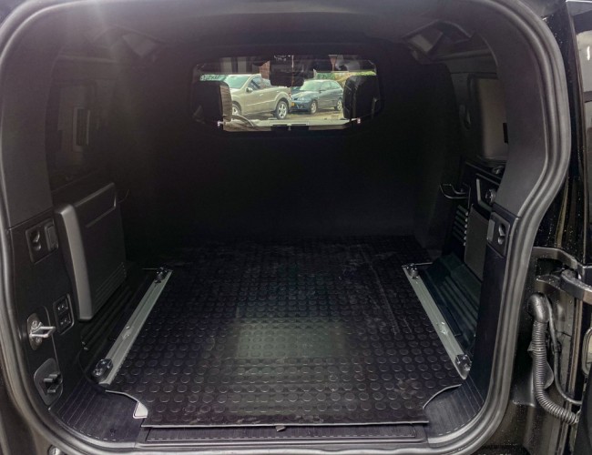 2021 Land Rover Defender 110 D300 SE X-Dynamic Grijs Kenteken VK7940 | Transport | Bedrijfswagens