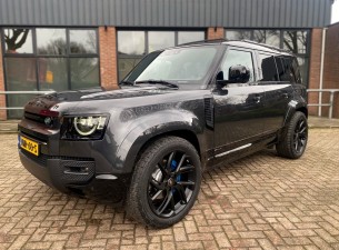 2021 Land Rover Defender 110 D300 SE X-Dynamic Grijs Kenteken VK7940