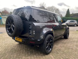 2021 Land Rover Defender 110 D300 SE X-Dynamic Grijs Kenteken VK7940 | Transport | Bedrijfswagens