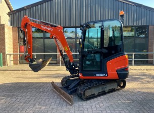 2017 Kubota KX027-4 VK8092