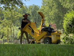 2022 Jo Beau M500 Versnipperaar 25pk Hakselaar VV1218 | Tuin / Parkmachine | Versnipperaars