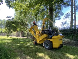 2022 Jo Beau M500 Versnipperaar 25pk Hakselaar VV1218 | Tuin / Parkmachine | Versnipperaars