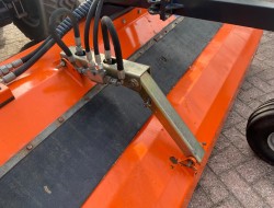 2013 Tuchel Plus 560-180 Veegmachine met zijborstel VK8227 | Aanbouwdelen | Veegmachine / Borstel