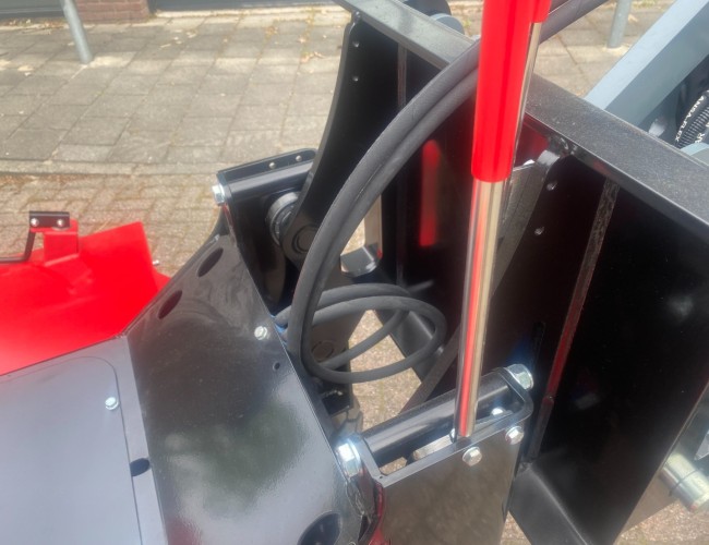 2022 M-Sweep HSTV 600P 150cm Veegmachine VK8342 | Aanbouwdelen | Veegmachine / Borstel