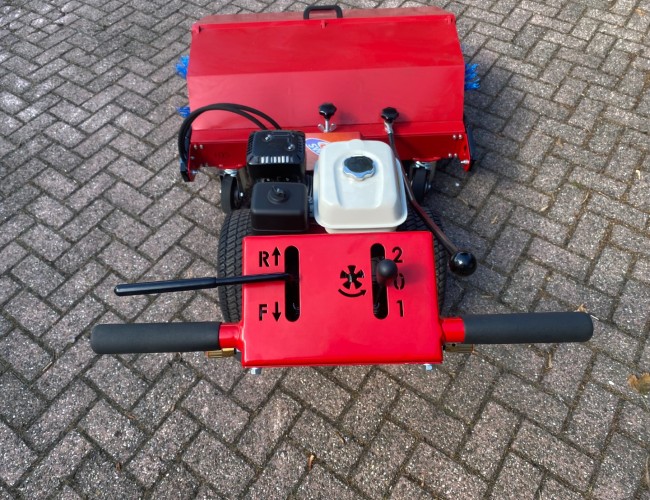 2022 M-Sweep LV105 H  Veegmachine VK8345 | Tuin / Parkmachine | Werktuigen
