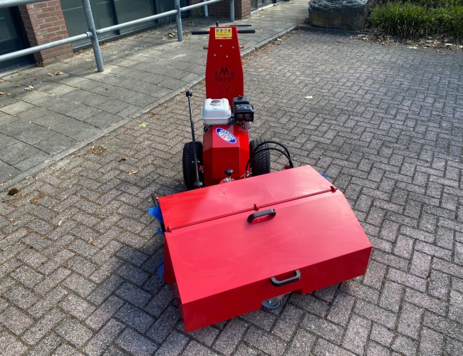 2022 M-Sweep LV105 H  Veegmachine VK8345 | Tuin / Parkmachine | Werktuigen