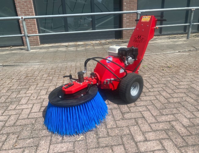 2022 M-Sweep LV105 H  Veegmachine VK8345 | Tuin / Parkmachine | Werktuigen