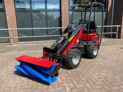 1 M-Sweep HSTV400 P/105cm Veegmachine VK8500 | Aanbouwdelen | Veegmachine / Borstel