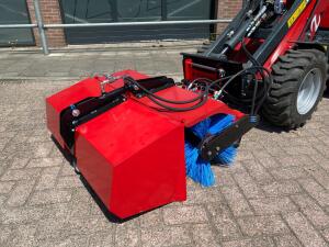 1 M-Sweep HSTV400 P/105cm Veegmachine VK8500