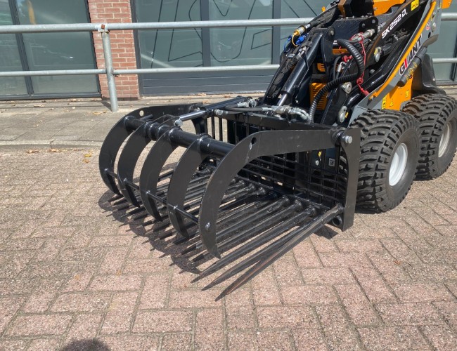 2021 Giant Tegelriek met bovenklem 110cm tbv SKID DV1004 | Aanbouwdelen | Tegelriek met bovenklem