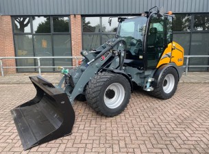 2022 Giant G5000 VK8554