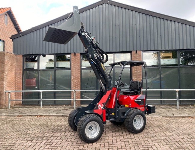 2023 Norcar a7240 Minishovel 1500kg hefvermogen VK8580 | Wiellader | Mini Shovel