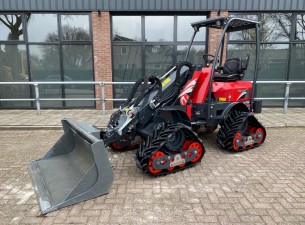 2019 Norcar a7545 4T Rubbertracks! VK8608