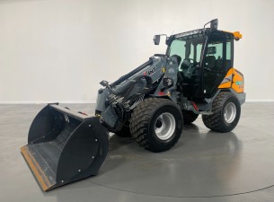 2022 Giant G3500 TELE VK8614
