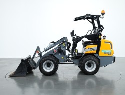 2022 Giant G2300 X-tra HD VK8632 | Wiellader | Mini Shovel