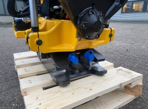 1 Engcon EC209 Tiltrotator KX080-4 - QS45 - SS9