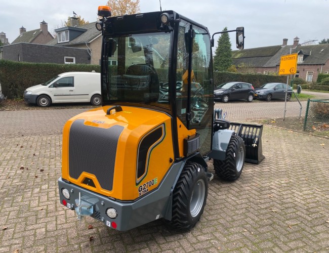 2022 Giant G2700E X-tra (Cabine) VK8751 | Wiellader | Mini Shovel