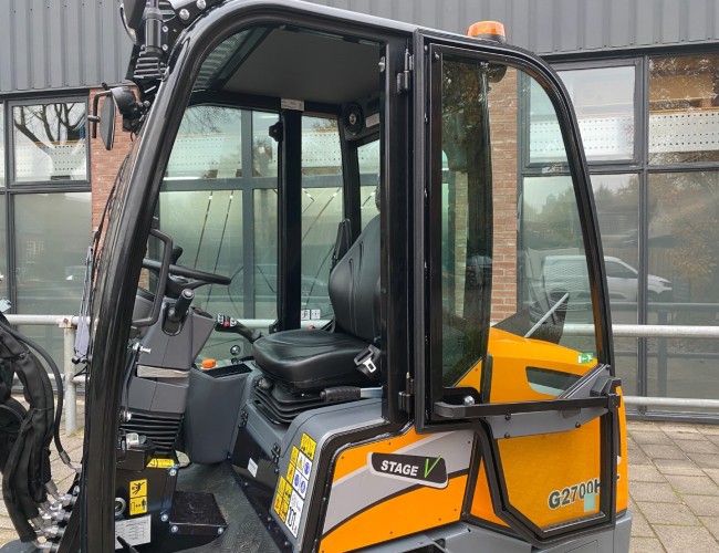 2022 Giant G2700 HD+ (Cabine) VK8766 | Wiellader | Mini Shovel