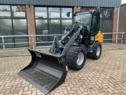 2022 Giant G2700 HD+ (Cabine) VK8766 | Wiellader | Mini Shovel