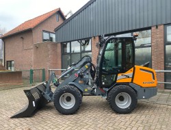 2022 Giant G2700 HD+ (Cabine) VK8766 | Wiellader | Mini Shovel