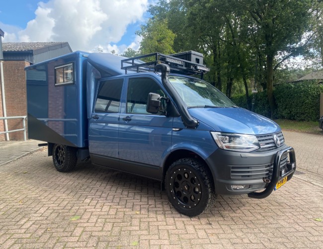 2017 Volkswagen Transporter 2.0 TDI DC 4x4 Rally - DAKAR camper DV1043 | Transport | Bedrijfswagens