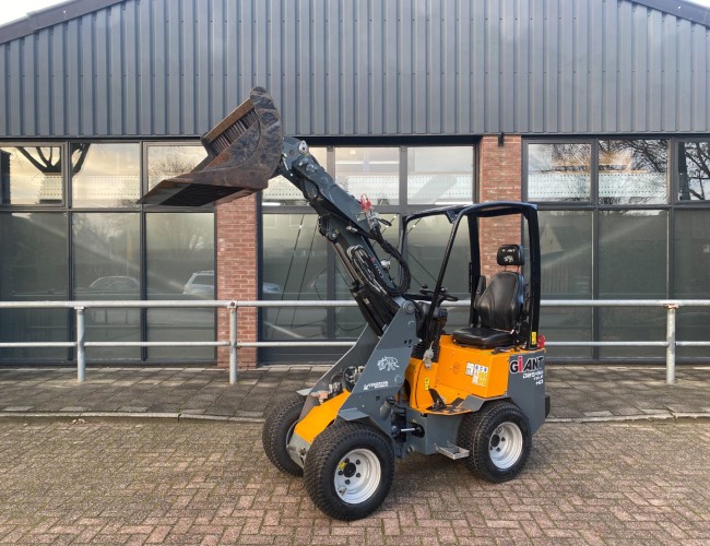 2017 Giant D254SW Tele minishovel VK8788 | Wiellader | Mini Shovel