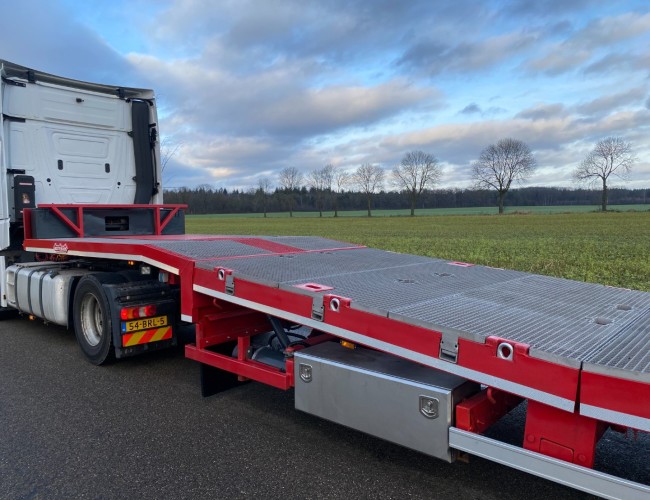 2009 Nooteboom MCO-48-03 Dieplader - Hydr Bed - 2x Powersteering - Hydr suspension - Winch DV1050 | Transport | Opleggers