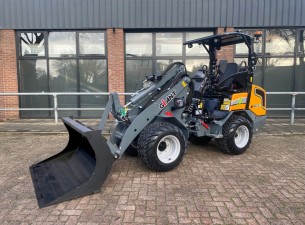 2023 Giant G2700E VK8897