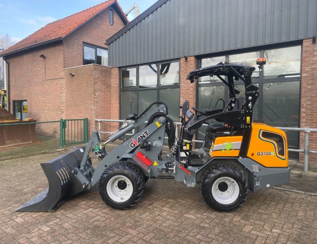 2023 Giant G2700E VK8897 | Wiellader | Mini Shovel