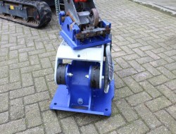 2023 Saes HST007 RM CW05 Hydr Trilblok VK8957 | Aanbouwdelen | Trilblok