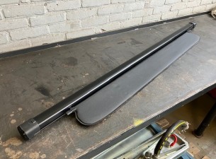 2009 Toyota Landcruiser V8 Kofferbak afsluiting rol