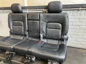 2015 Toyota Stoelenset 3,4,5,6,7 Toyota Landcruiser V8