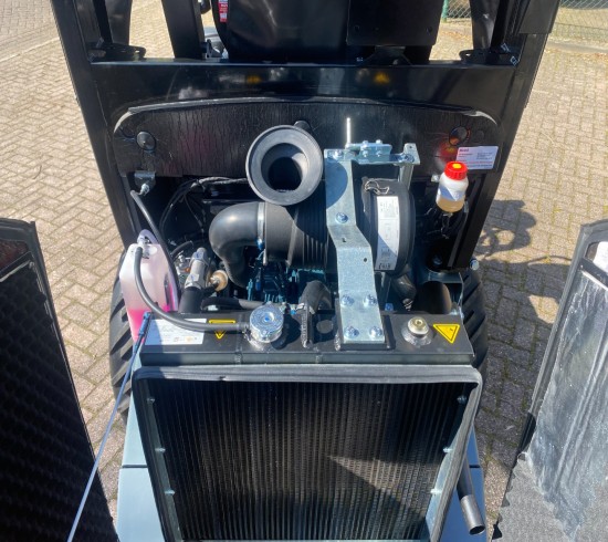 2023 Giant G2500 X-tra HD VK8982