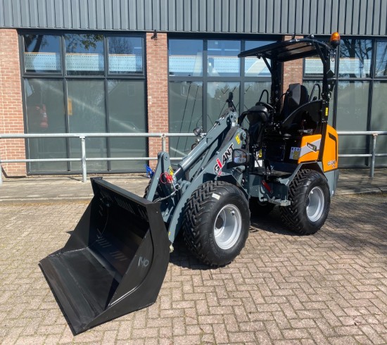 2023 Giant G2500 X-tra HD VK8982