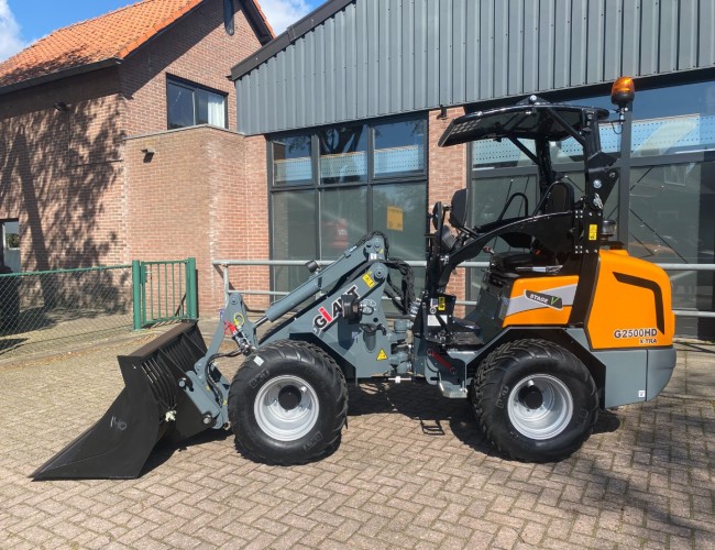 2023 Giant G2500 X-tra HD VK8982 | Wiellader | Mini Shovel
