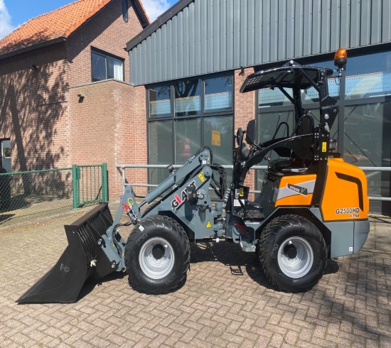 2023 Giant G2500 X-tra HD VK8982