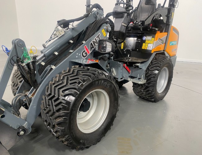 2022 Giant G2700 X-tra HD+ VV1293 | Wiellader | Mini Shovel