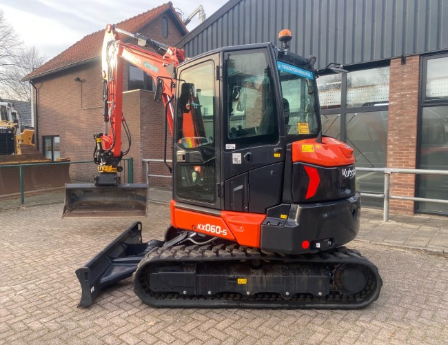 2022 Kubota KX060-5 + Engcon EC206 VV1286 | Graafmachine | Minigraver