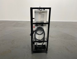 2025 Giant High-Frequency-Charger (Snellader) IP54 48V/300A + transportkast ADV1049 | Overige | Diversen