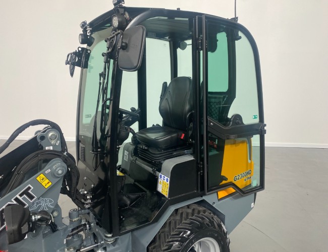 2023 Giant G2300 X-tra HD (Cabine) Cabine VK9176 | Wiellader | Mini Shovel