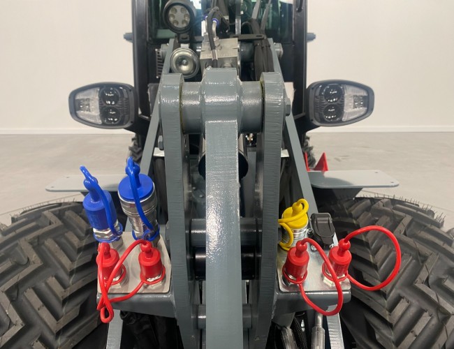 2023 Giant G2300 X-tra HD (Cabine) Cabine VK9176 | Wiellader | Mini Shovel